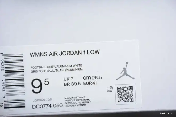 One Kick Blue DC0774-050 1 Jordan University (W) Low 0608